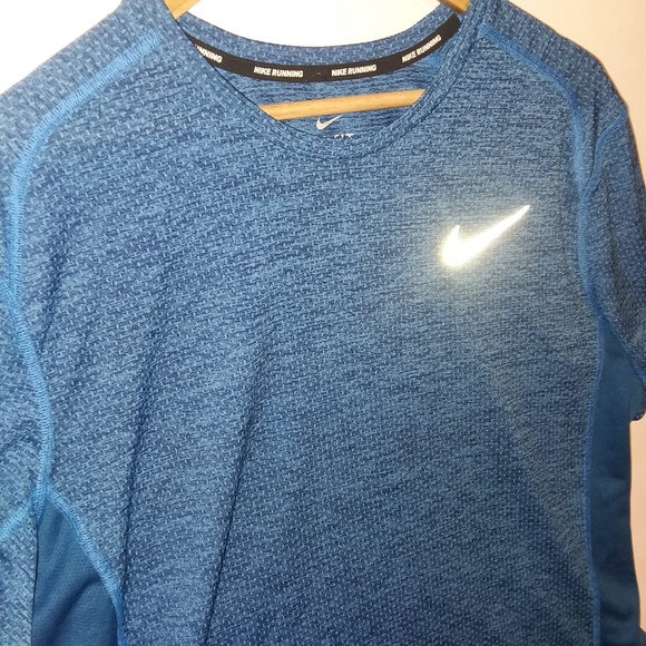 men's running shirt xl